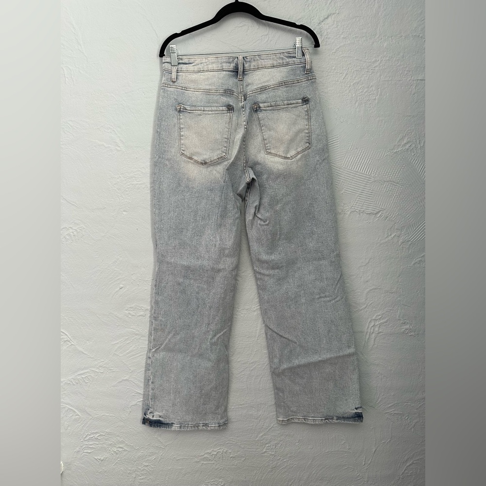 Vervet Light Wash Straight Jeans - Picture 2 of 8